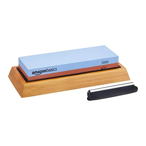 Amazon Basics Piedra de afilar de cuchillos de doble cara, grano 400/1000 con base de bambú antideslizante, color azul y rojo, 18 x 6,1 x 2,8 cm