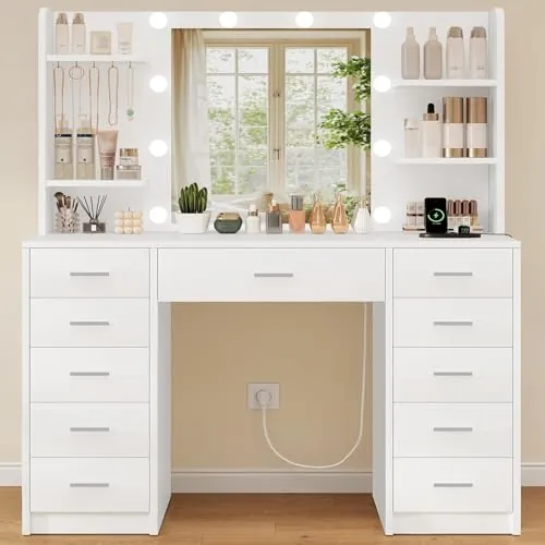 TEENFON Tocador de Maquillaje con Luces LED Regulables y enchufes, Mesa de Maquillaje con Espejo, 4 estantes Abiertos y 5 Ganchos para Joyas, Blanco, Tocador con 11 Cajones