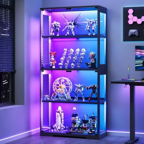 Coleshome Vitrina Cristal RGB LED 4 Estantes, Expositor Puertas, Negro | Montaje Fácil Acrílico 360° Anticaída Tablero Textura Fibra Carbono Cerrado Salón Oficina Gaming