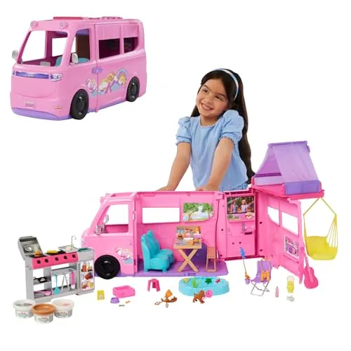 Barbie Súper Caravana DreamCamper Conjunto de juego con tienda de campaña en el techo, columpio, estanque de pesca, barbacoa con función de cambio de color y más de 60 accesorios, incluida masa, HRJ78