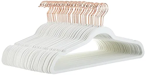 Amazon Basics perchas antideslizantes, delgadas, con acabado de terciopelo,Paquete de 50, Marfil/Dorado