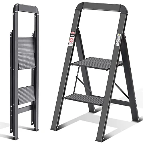 KINGRACK Escalera de Tijera 2 Peldaños, Escalera de Tijera Plegable con Barandilla, Escalera Doméstica Antideslizante con Mecanismo Antiplegado, Taburete de Aluminio, Carga Máxima de 150 kg, Negro