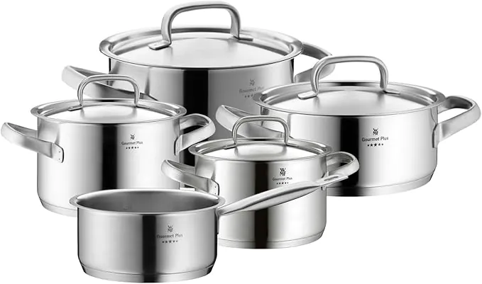 WMF Gourmet Plus - Batería de Cocina 9 Piezas, Acero Inoxidable Apto para Inducción, 1 Cacerola Baja de 20 cm, 3 Cacerolas Altas de 16 cm, 20 cm y 24 cm, 1 Cazo 16 cm con 4 Tapas de Acero Inoxidable