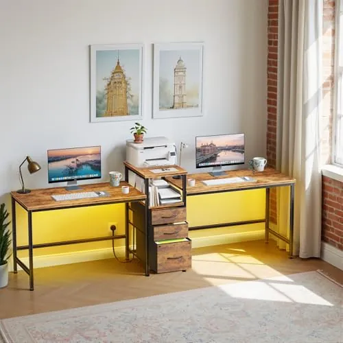 OYRREU Escritorio Doble 236 cm, Estación de Carga, Cajones, LED, Marrón | Enchufes y Puertos USB, 3 Cajóns de Tela, Estante para Impresora, Mesa Oficina, Eescritorio Gaming, 236 x 46 x 74 cm