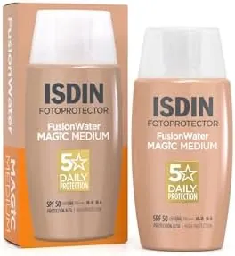 ISDIN Fusion Water Magic Color SPF 50, Protector solar facial de uso diario ultraligero con color, 3 tonos disponibles, 50ml