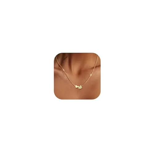 LOLIAS Collar Personalizado Corazón para Mujer - Oro Acero Inoxidable Colgante Letra Corazón Pequeño - Regalos para Mujeres y Niñas