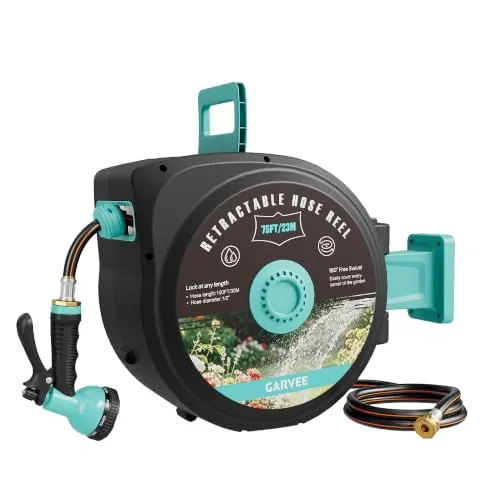 Garvee Carrete de Manguera Retráctil Pared 23m, Giro 180°, 9 Modos de Riego | Carrete de manguera mural retráctil de 23m con giro 180°, bloqueo de paso y 9 modos de riego para jardines medianos y coches.