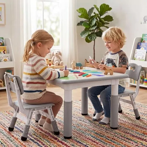 MAMIZO Mesa Infantil con 2 sillas, Grupo de Mesa Infantil en Altura Ajustable, Muebles de plástico para niños, Grupo de Asientos para niños y niñas a Partir de 2 años, (Gris, Mesa Cuadrada)