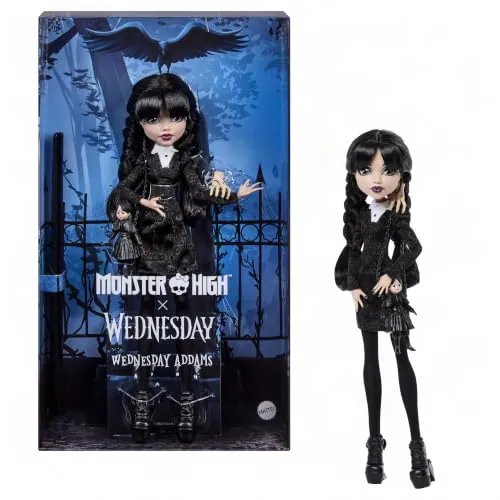 Monster High x Wednesday Addams Muñeca en vestido negro | Miércoles Muñeca coleccionista con vestido, medias a juego, Dedos, bolso y soporte, JNJ91