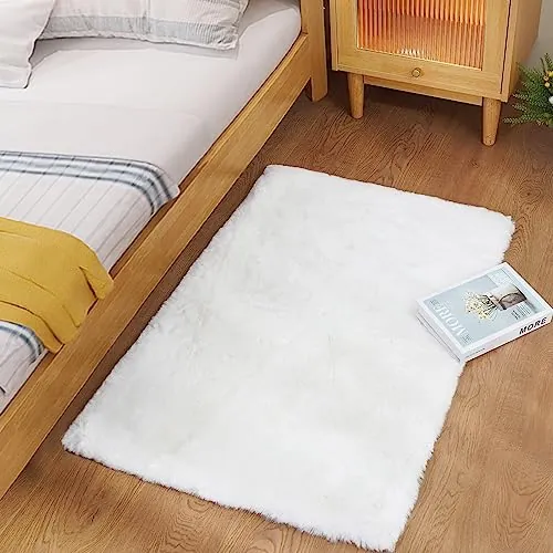 Ghouse Alfombras Salón Rectangular Alfombra Suave de Pelo Corto de Habitación Dormitorio Lavables Alfombra Antideslizante Muy Suave, Alfombra esponjosa de Cama (60 x 90 cm,Blanco)