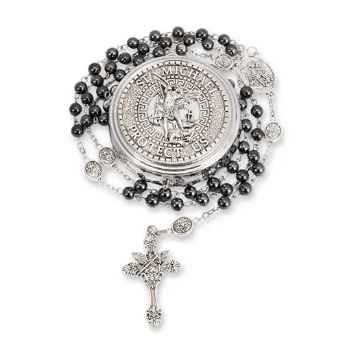 Nazareth Store Rosario de San Miguel Collar de cuentas de piedra hematita Cuentas de gloria de metal Medalla del Arcángel y cruz con caja de regalo de metal, 21", Piedra, No es una piedra preciosa
