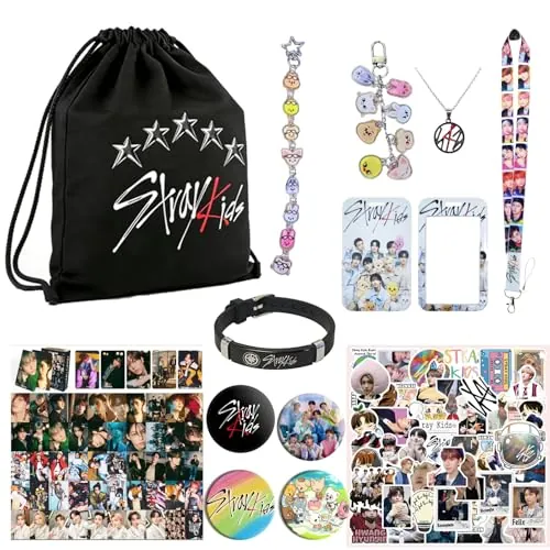 Set de Regalo de Accesorios de Stray Kids: Set de Regalo para Fans de Stray Kids con 1 Bolsa de Gimnasio SKZ, 1 llavero, 1 Cordón, 1 Pulsera, 55 Photocards, 1 Collar, 4 Pines y 50 Pegatinas (Black)