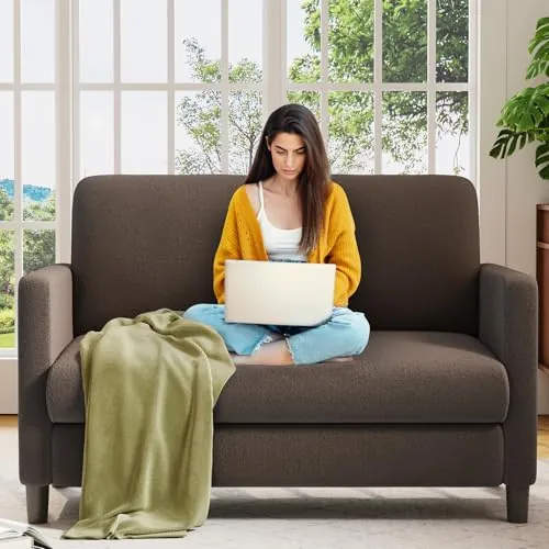 Welzona Sofá de 2 plazas de 130 cm, sofá pequeño, sofá para Dormitorio, cómodo Asiento de Amor, sin Herramientas, Muebles para Sala de Estar, sofás de Madera para salón (marrón)