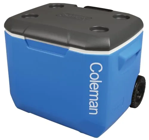 Coleman Performance Tri-Colour 60QT Wheeled Cooler Box | Nevera Portátil Rígida con Ruedas para Camping | 56 L, Azul/Blanco/Gris