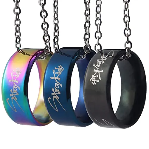 ZHENGGE Juego de 3 anillos y collar de Kpop Stray Kids, joyería de acero inoxidable Stray Kids para regalos