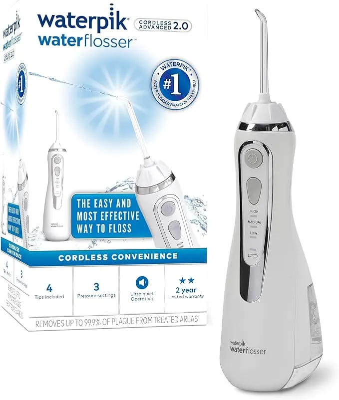 Waterpik Irrigador Dental Eléctrico con 3 Posiciones de Control del Agua a Presión con Cargador USB, Eliminación de Placa Dental óptimo para Viajar y para Baños Pequeños, Blanco (WP-580EU)