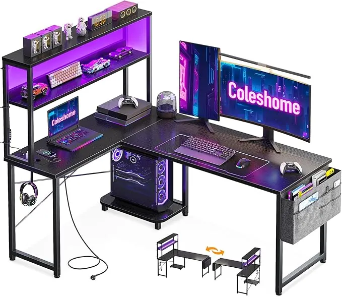 Coleshome Escritorio Gaming en L con LED y Enchufes, 135 × 100 cm Escritorio Gamer Reversible con Estantes, Escritorio Esquinero con Bolsa de Almacenamiento y Gancho para Jugadores, Negro