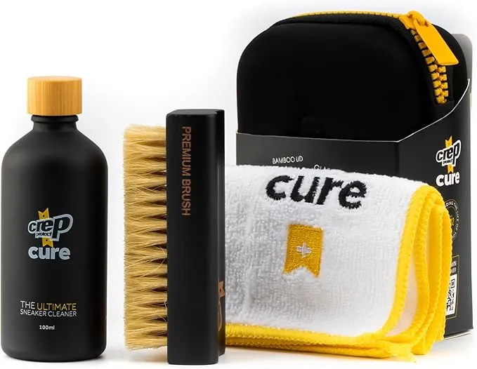Crep Protect - CURE Kit - Kit de limpieza de zapatillas premium, con cepillo, solución (100ml), paño de microfibra y bolsa reutilizable