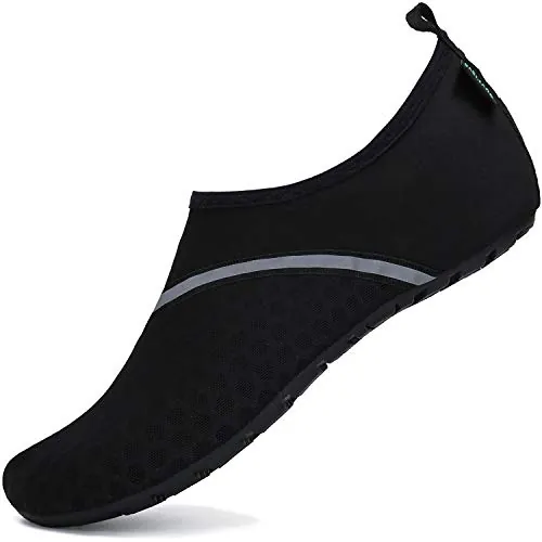 SAGUARO Hombre Mujer Zapatos de Agua Playa Escarpines Zapatillas de Deportes Acuáticos Buceo Surf Snorkel Yoga Piscina, Negro 40/41