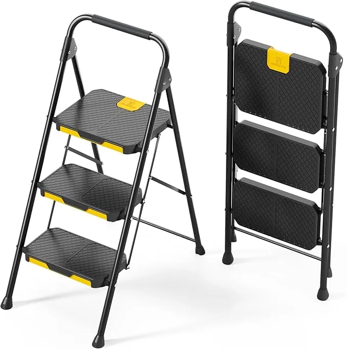 KINGRACK Escalera Plegable de 3 Peldaños con Bloqueo de Seguridad, Escalera de Tijera Doméstica Carga hasta 360kg con Pedal Ancho Antideslizante, Pasamanos, Taburete de Acero, para Hogar Cocina, Negro