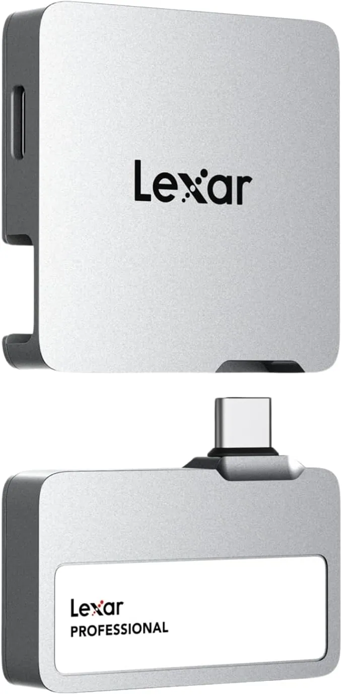 Lexar 2TB Externo SSD Professional Go con Hub, Ultracompacto, Compatible con Apple ProRes, hasta 1050 MB/s de Lectura, USB 3.2 Gen 2, Resistente al Agua y al Polvo IP65, para iPhone 15/16, Plateado