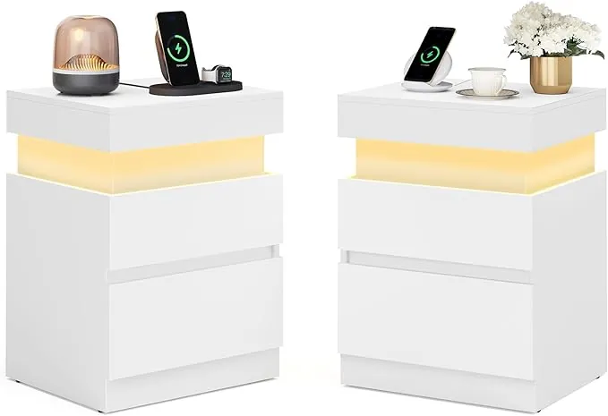 VASAGLE Kailyn Colección - Mesita de Noche con Regleta de Enchufes, Juego de 2, Tapa Deslizante, 2 Cajones, Tira LED, Pequeña Mesa Auxiliar, Estilo Moderno, 35 x 40 x 55 cm, Blanco Nieve LET840WB01