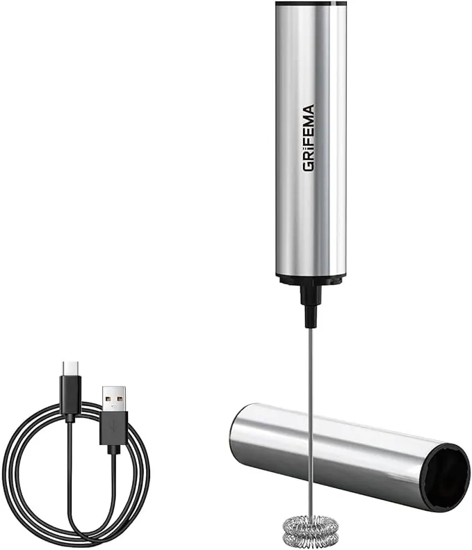 GRIFEMA Espumador de Leche USB Recargable Batidor Electrico te Matcha, 13000 RPM, Ergonómico, Fácil De Limpiar, Mini Batidor Leche Espuma para Cappuccino, Café Bulletproof, Batidos de Proteínas