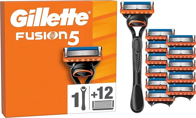 Gillette Fusion5 Maquinilla de Afeitar Hombre con Recambios, 1 Mango Y 12 Cuchillas de Afeitar con 5 Hojas, Banda de Gel Lubricante Y Recortadora de Precisión
