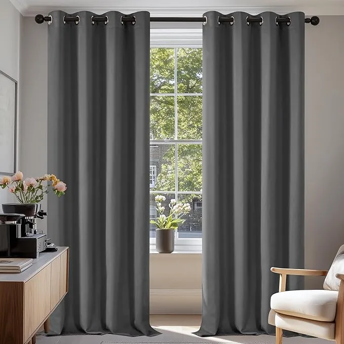 Deconovo Cortinas para Habitación de Salón Opacas y Térmicas Aislantes con Ollaos 2 Piezas 135 x 240 cm Gris Claro